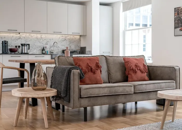 Stunning Flat Near Holland Park